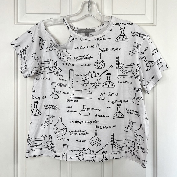 Urban Revivo One-Shoulder Chemistry Equation Tee 6 Black / White - Picture 2 of 14